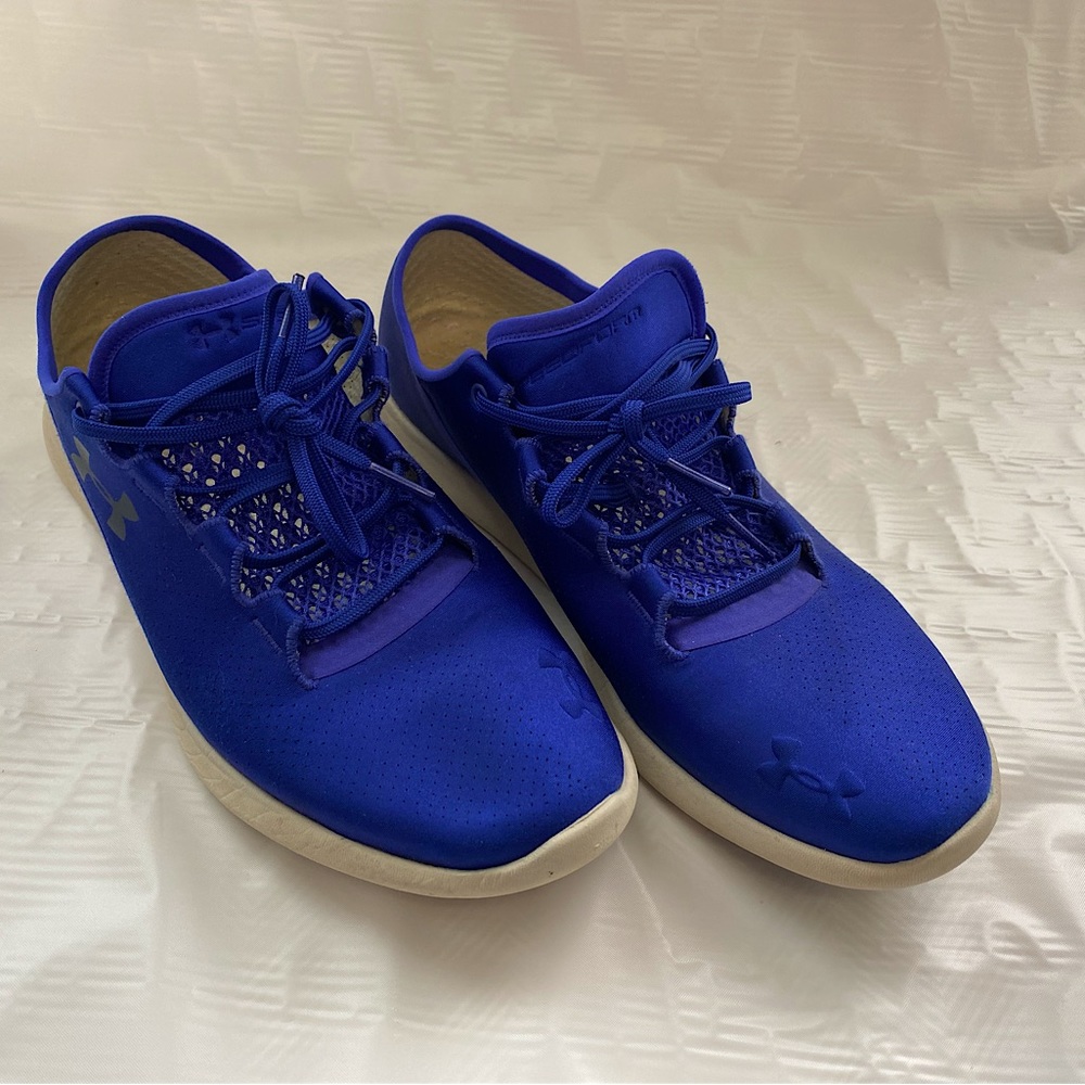 Under Armour Studiolux Running Shoe